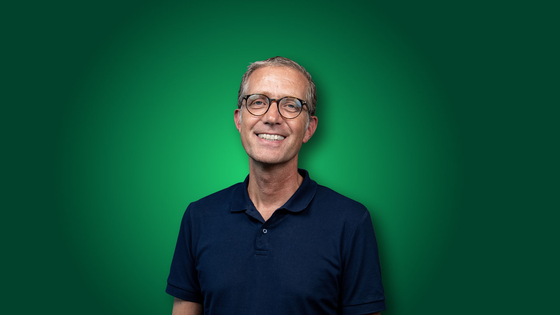 Press Release New CFO | EN 1 Lob Portrait Emanuel Eibach 02 bearbeitet