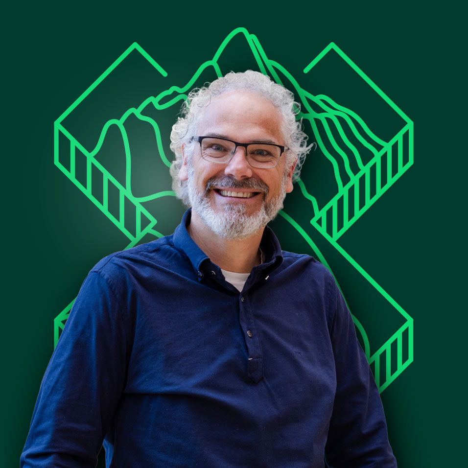 Frank Weber GreenBackground